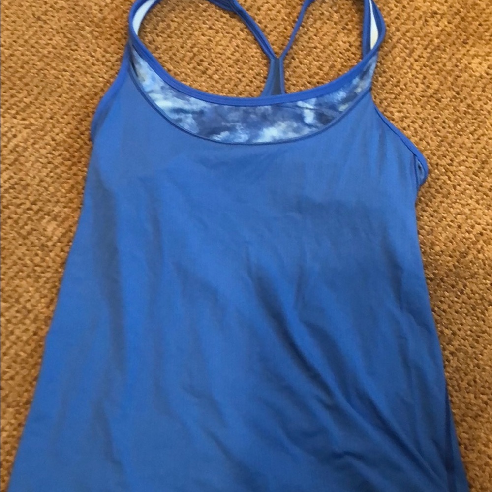 Lululemon tank